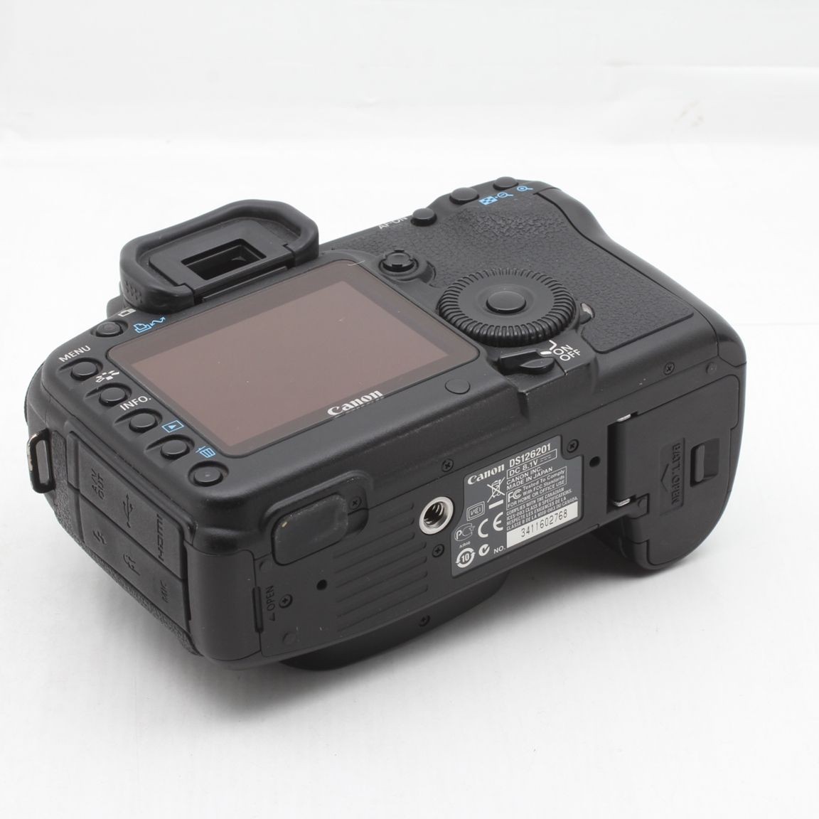 Canon EOS 5D Mark II Digital SLR Camera with EF24-105L IS Lens Kit