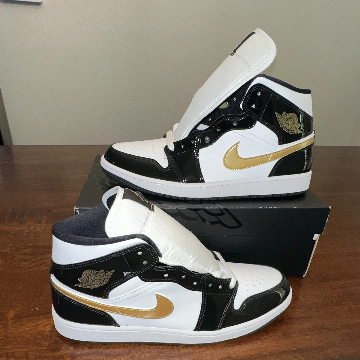 Preços baixos em Jordan 1 Mid Yellow | eBay