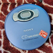 Sony CD Walkman Portable Compact Disc Player Strap Blue D-EJ611/L Lightly Used