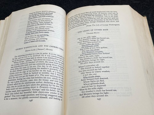 A Treasury of The Familiar by Ralph L. Woods Vintage Hardcover Book Macmillan - Foto 7 di 11