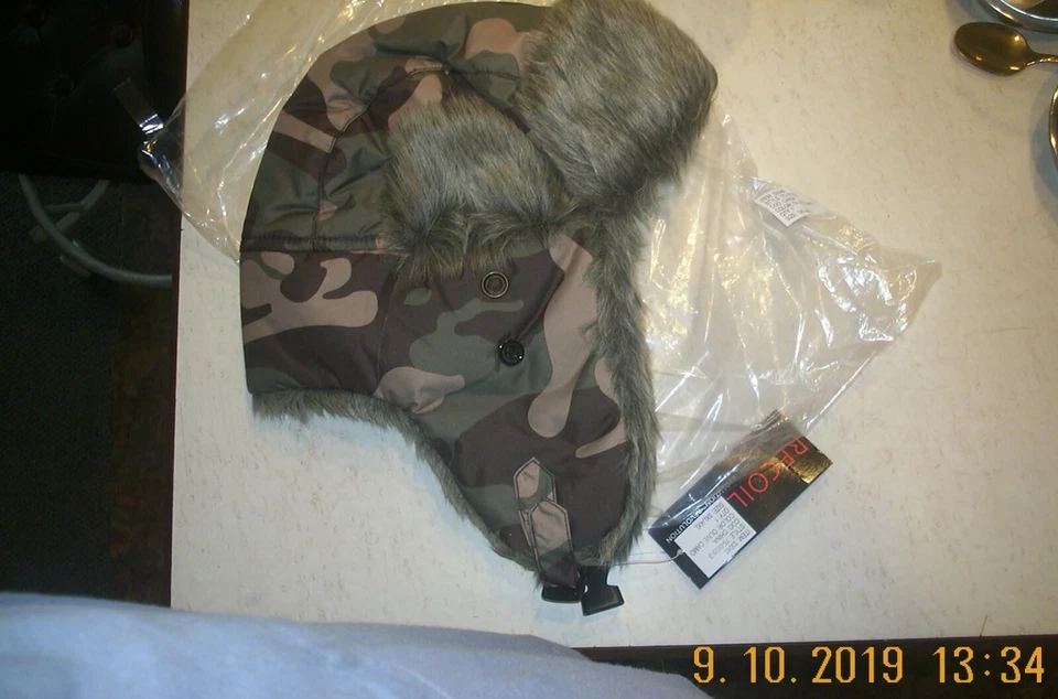Olive Camo Faux Fur Winter Trapper Type Hat - Image 2 of 3