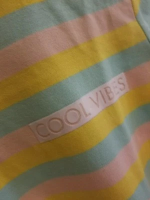 NWT ART CLASS MUSEUM OF ICE CREAM STRIPED COOL VIBES TEE SHIRT SZ M MEDIUM 8/10