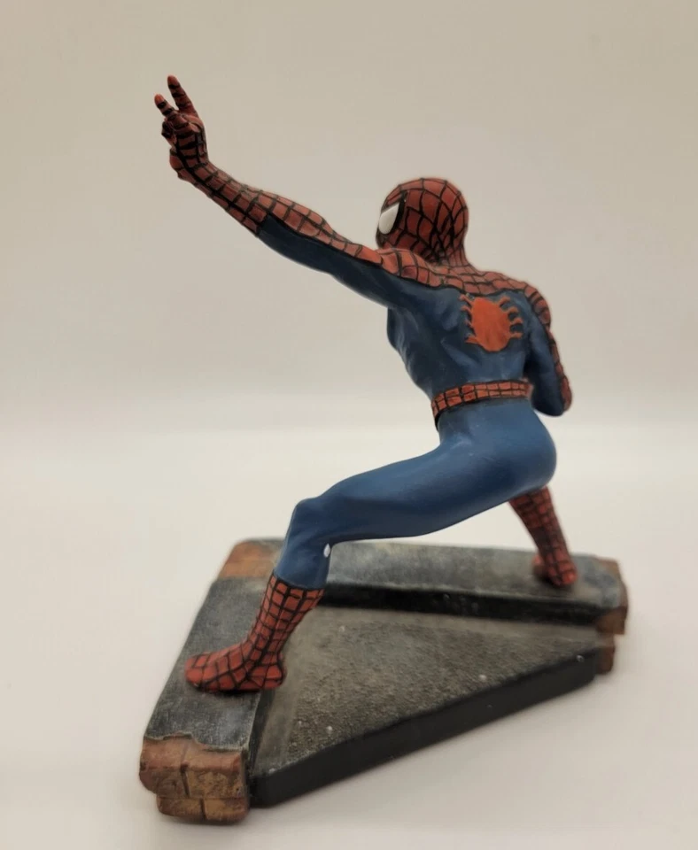 Estatua Spiderman Marvel Heroes Corgi Ltd Hand Ptd Mtl #2457/2500 IOB, CERTIFICADO 1:12 Foto 2 de 4