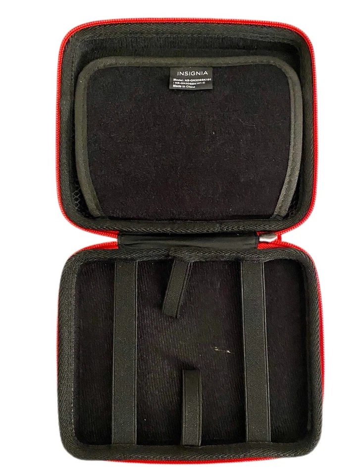 Insignia Universal Portfolio Case For Nintendo 2DS -3DS-XL With Accessories - Image 3 of 4