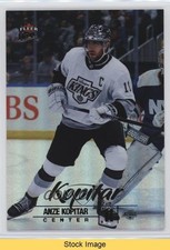 2024-25 Upper Deck Fleer Ultra Rainbow Foil Anze Kopitar #125 READ 1t8r