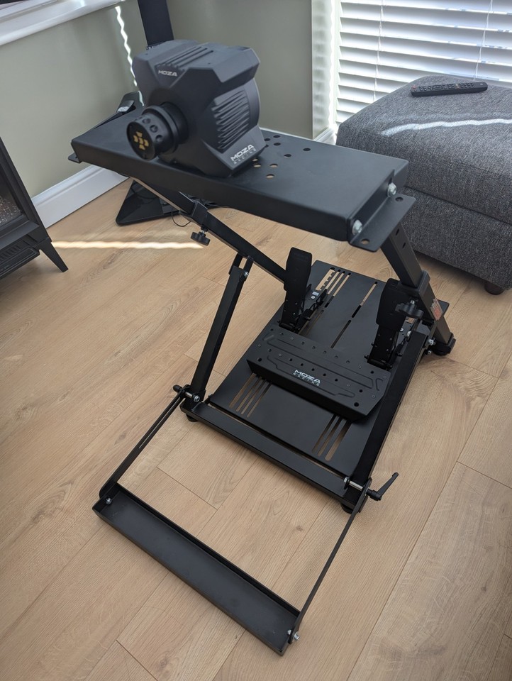 MOZA R3 Direct Drive Racing SIM including GT OMEGA PRO Wheel Stand ...