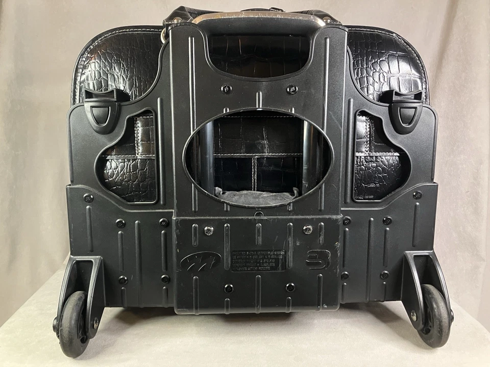 McKlein Overnight Carry On Laptop Briefcase Luggage w/ Folding Handle & Wheels - Image 2 of 4