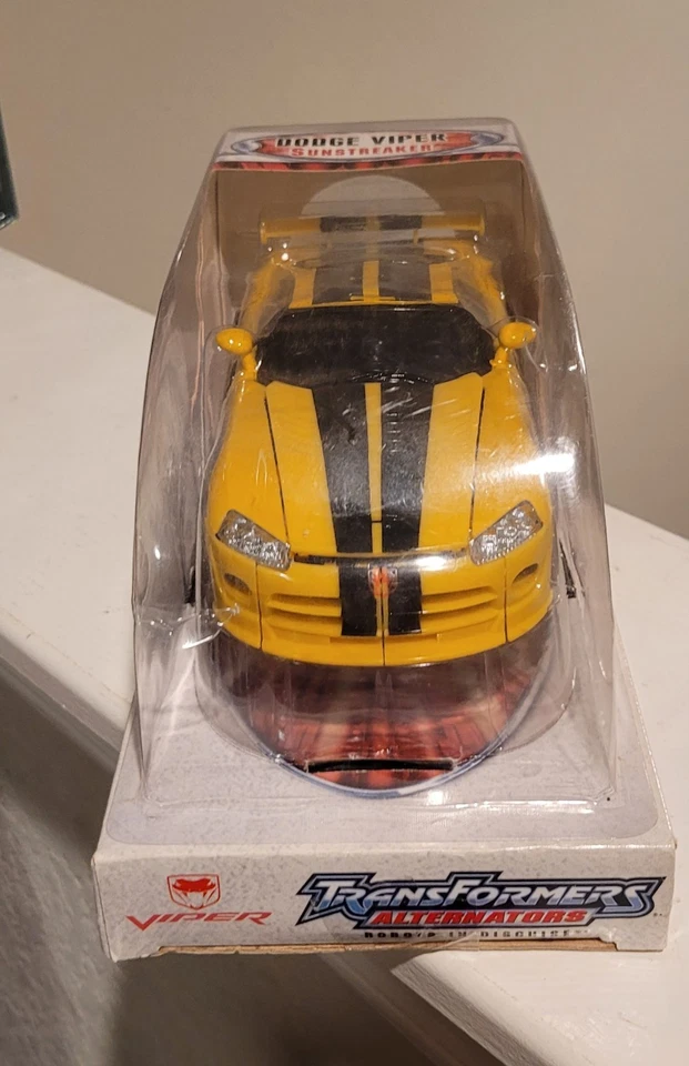 2005 Transformers Alternators Dodge Viper Sunstreaker.(_) - Image 2 of 4
