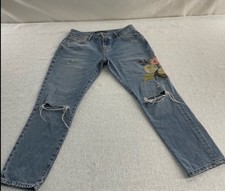 Zara Distressed Jeans Women s Size: 4 Premium Denim Floral Embroidery Z1975 Blue