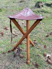 Hochwertiger Dreibeinhocker aus Massivem Escheholz und Rindsleder Bushcraft jagt