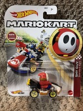 NEW Mattel GRN25 Hot Wheels Mario Kart 1:64 SHY GUY Standard Kart Diecast Car