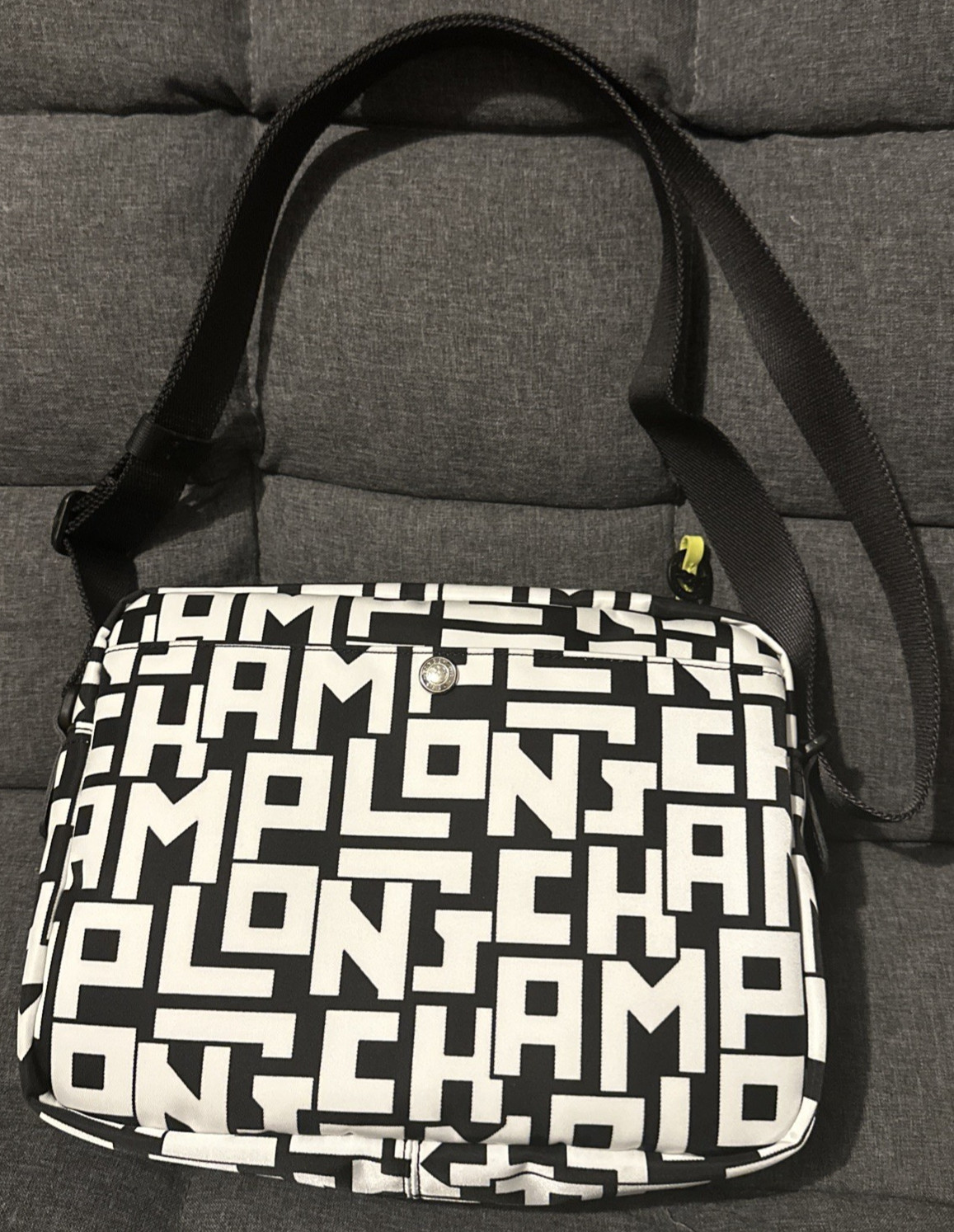 NWT Longchamp Le Pliage Medium Nylon Logo Print Camera Crossbody Bag Luxury Neon image 6