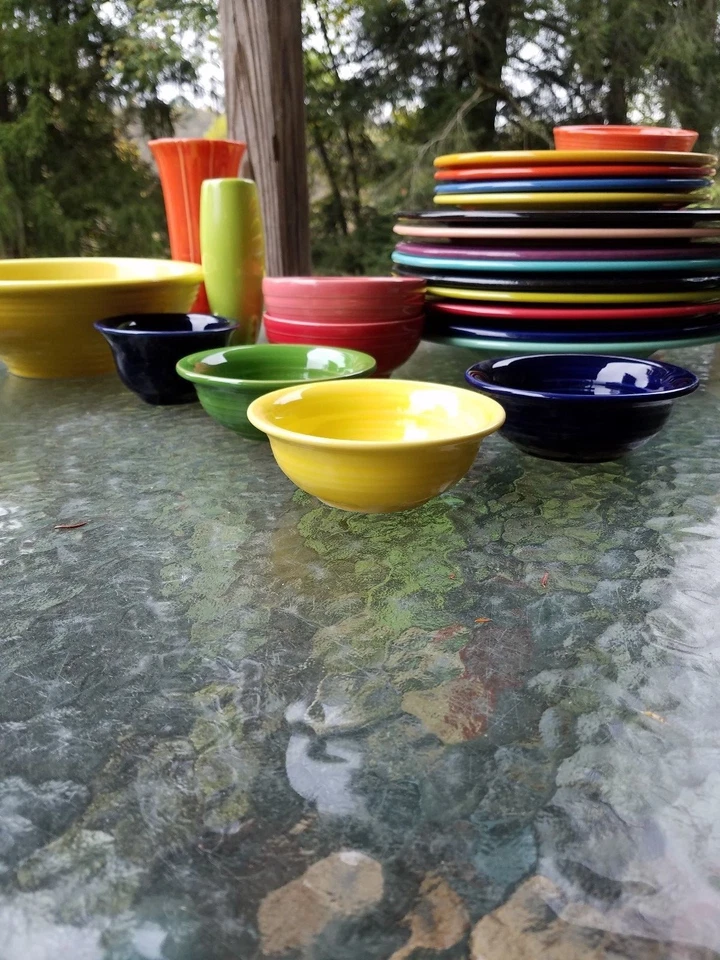 FIESTAWARE FIESTA 9 oz SALSA BERRY ice cream DESSERT BOWL sunflower NEW