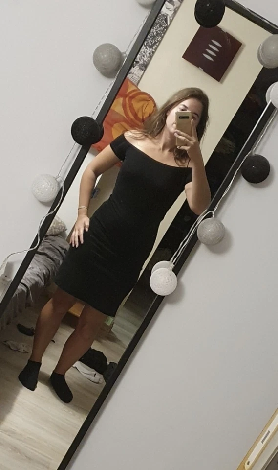 Petite Robe Noire Moulante Zara S - Photo 1/1