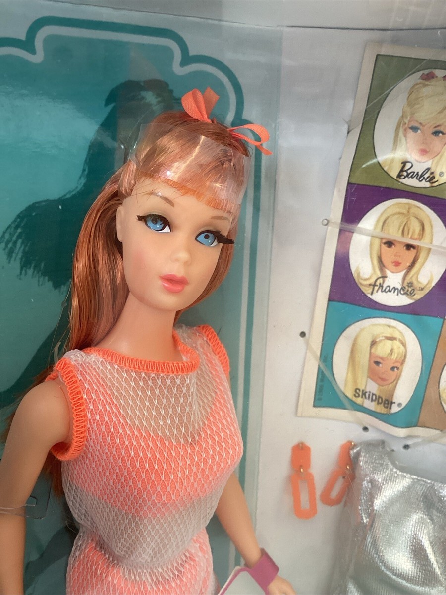 1967 N4976 ツイストターン バービー マイフェイバリットバービー MY FAVORITE 1967 REPRO TWIST 'N TURN BARBIE DOLL GIFT SET