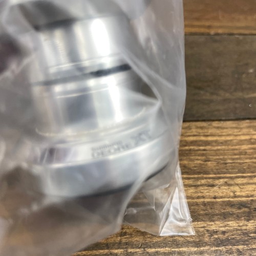 Vintage Shimano XT Headset 1 in Threaded Sealed Bearing Headset Complete ATB 90s - Picture 16 of 17