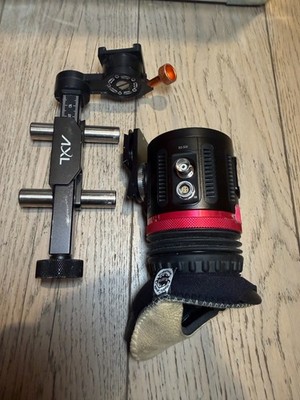 Zacuto Kameleon EVF Pro + Bright Tangerine Axl EVF Mount Base Kit for Zacuto