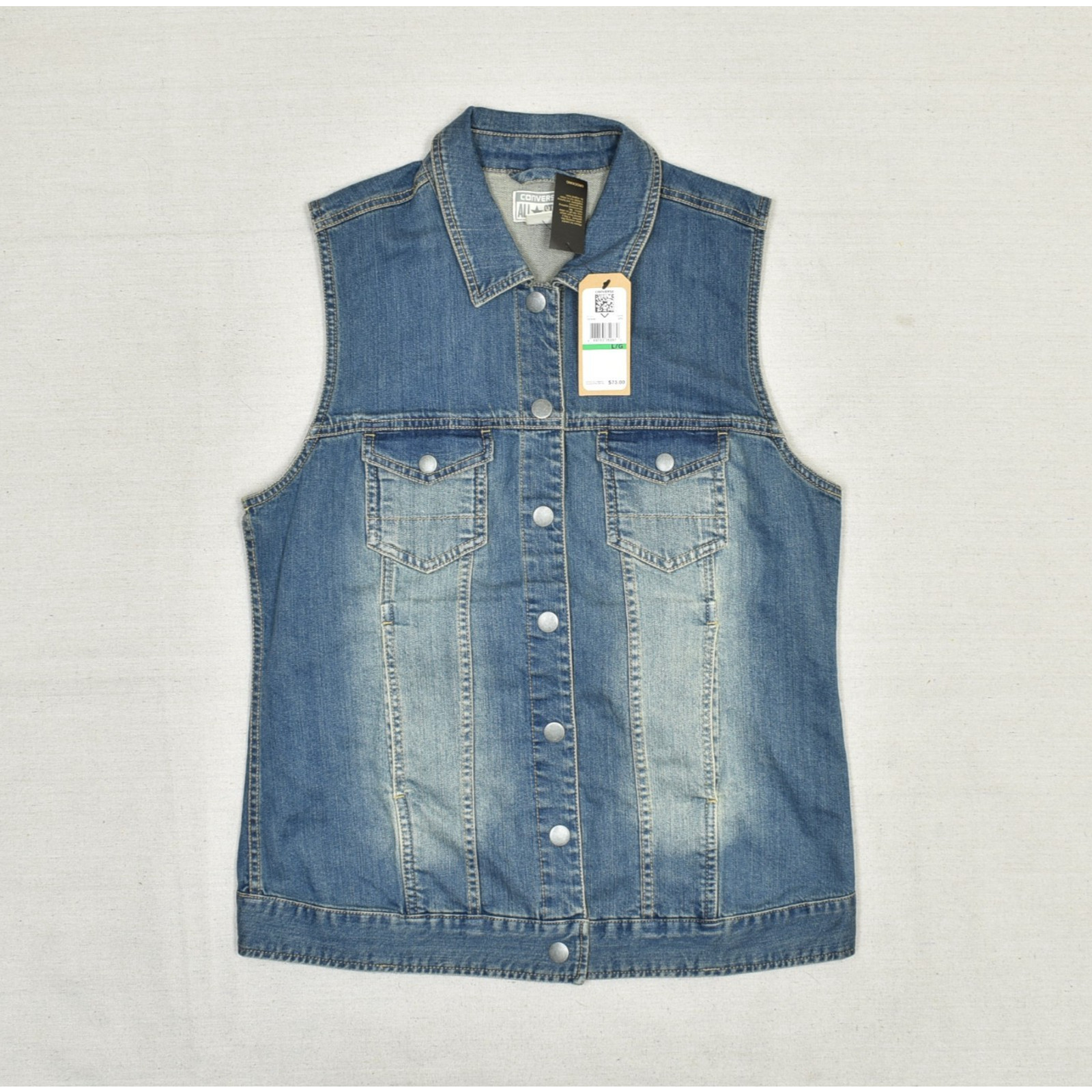 NEW Converse Men Snap Denim Vest Jacket Cotton Blend Blue Size L All Star Flag