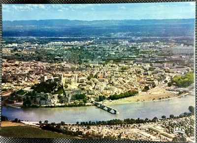 AK  REFLETS DE PROVENCE / AVIGNON  / FRANKREICH      141