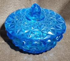 Mid-century Vintage Indiana Glass Lidded Sapphire Or Ice Blue Dish