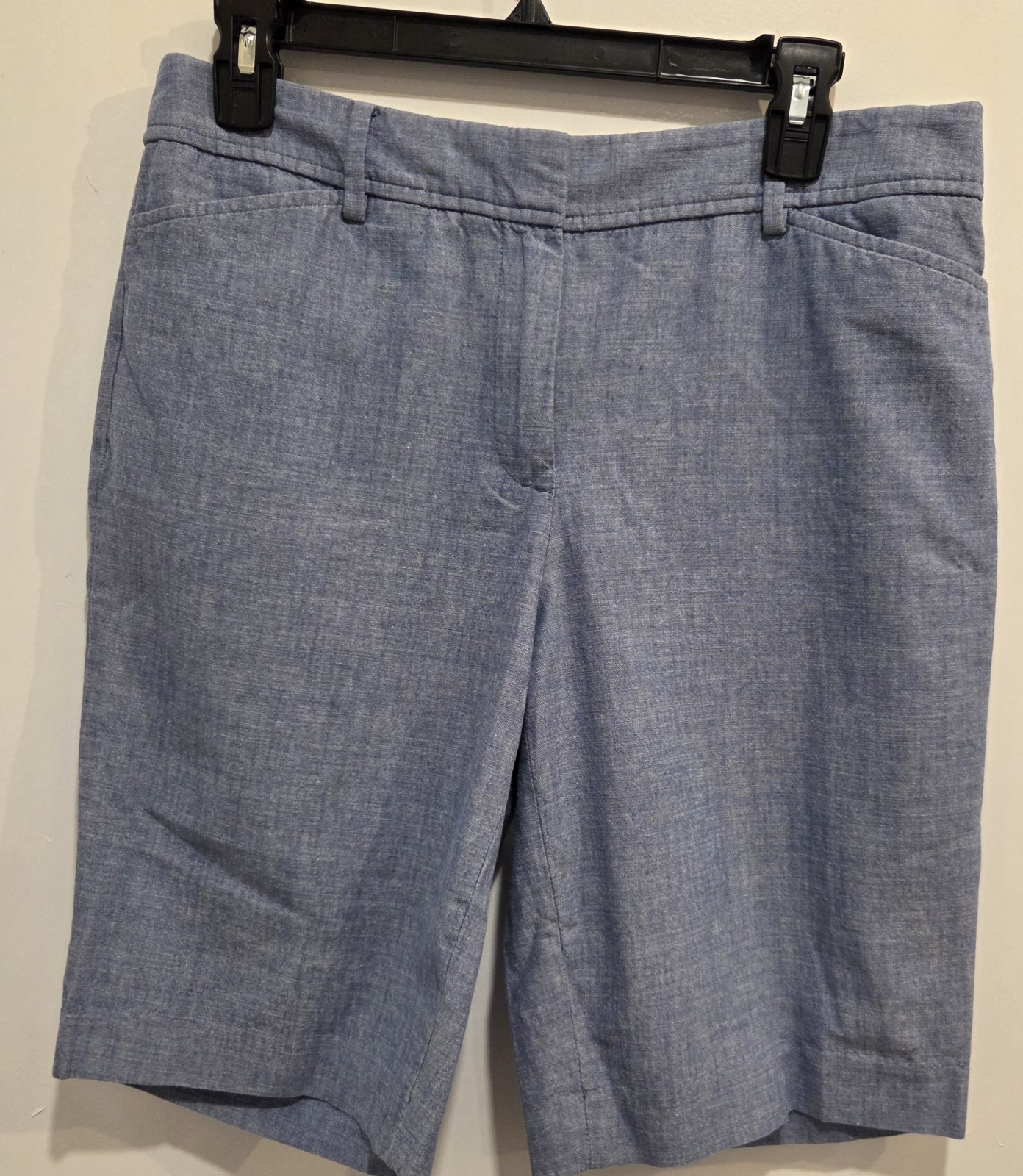 Talbots Chambray Bermuda Perfect Shorts Women's Sz 6 Blue Cotton Preppy Casual