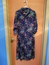 Swim Cover size XS (0 petite) sheer Floral Long flowing roll sleeves CWonder