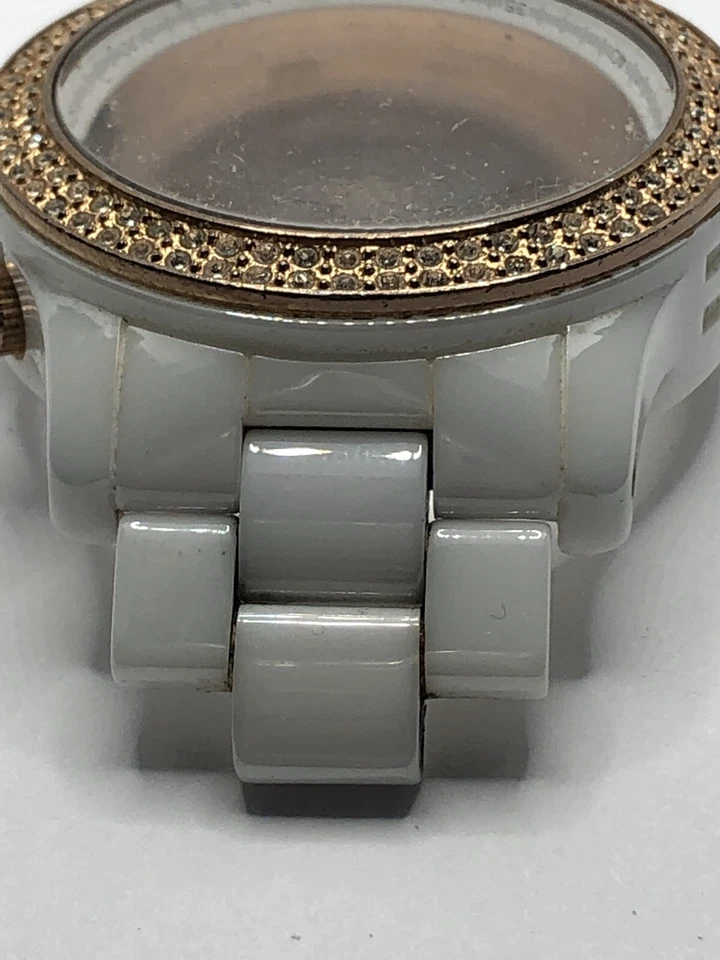 Michael Kors Watch Parts Case 40mm Partial Band White Ceramic 20mm Links GY362 - Image 2 of 4