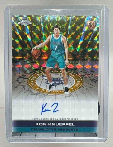 Kon Knueppel 2025 Topps Chrome Gold Geometric Refractor Issue RC Auto /50