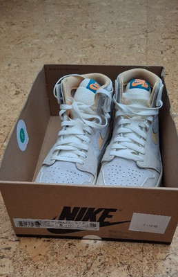1x getragen NIKE Jordan Air 1 Mid Zoom Gr. 41 (UK 7) beige, apricot + türkis