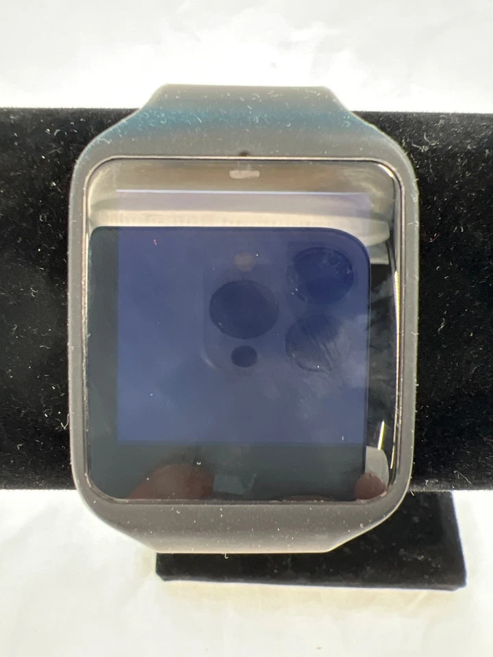 SONY SmartWatch 3 SWR50 -Not Working- (Parts or Repair) - Image 2 of 4