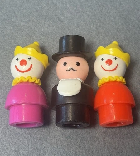 3 VINTAGE FISHER PRICE LITTLE PEOPLE CLOWNS