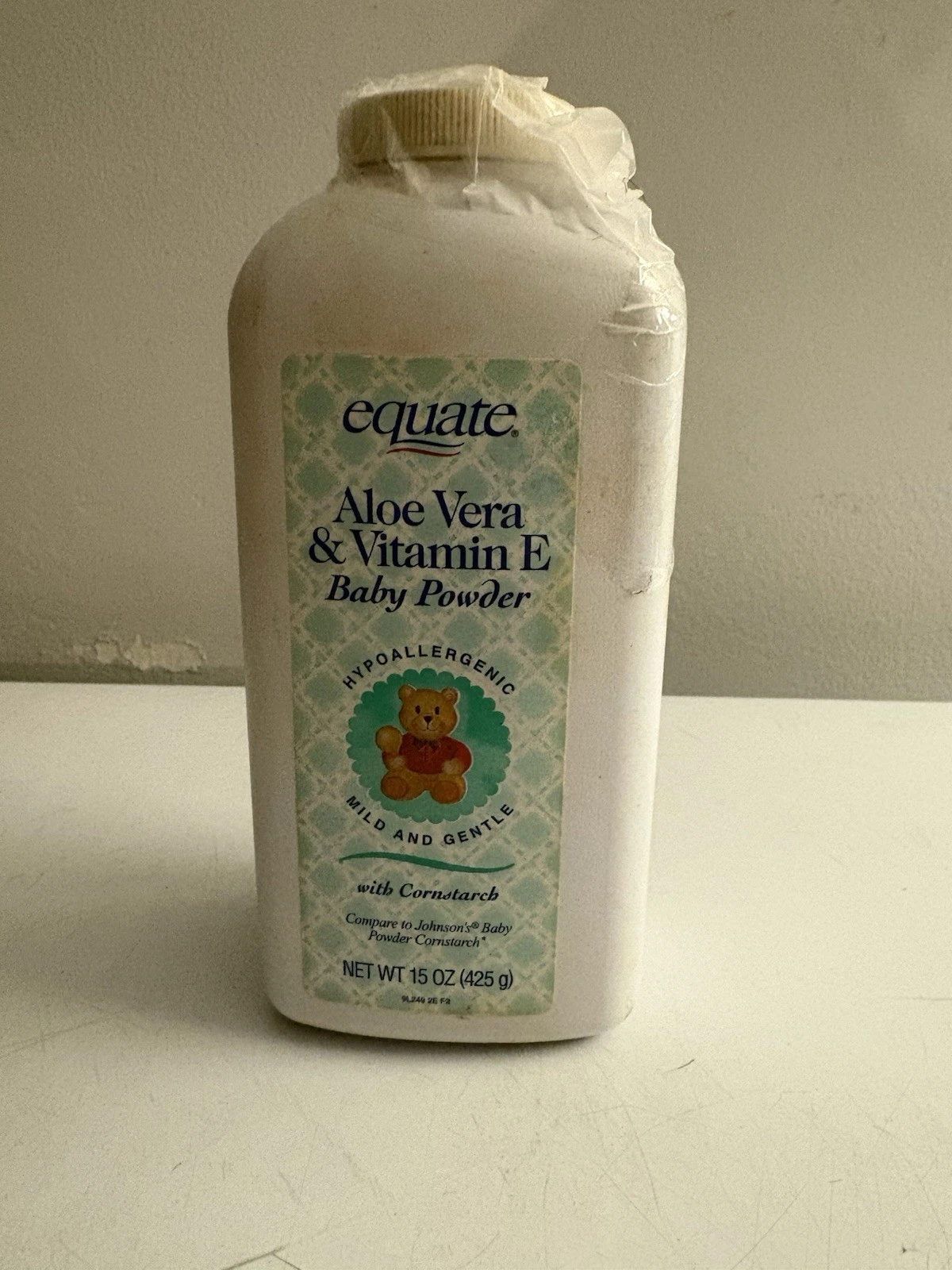 Equate Talc Aloe Vera Vitamin E Baby Powder 15oz Bottle NOS USA Vintage