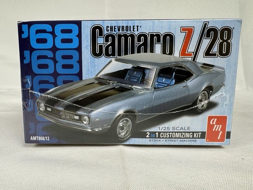 AMT 1968 Camaro Z/28 - Plastic Model Car Kit - 1/25 Scale - #868_12 SEALED - Picture 2 of 7