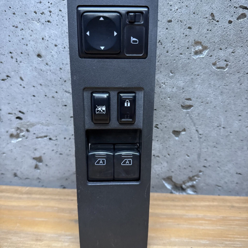 Nissan Titan 2004-2007 2 puertas cabina extendida conductor interruptor ventana maestra automático gris oscuro Foto 3 de 4