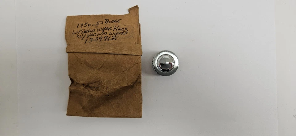 1950-1952 Dodge Coronet Meadowbrook Wayfarer Wiper Switch Knob 1339712 NOS - Image 2 of 4