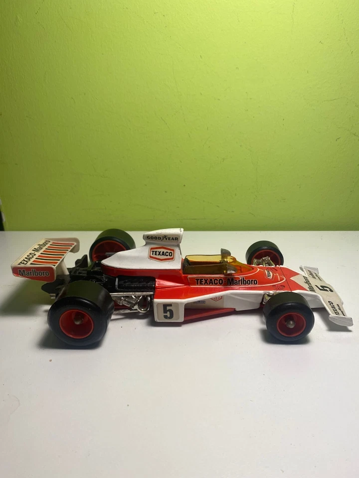 Corgi mclaren m23B 1:18 - Immagine 2 di 3