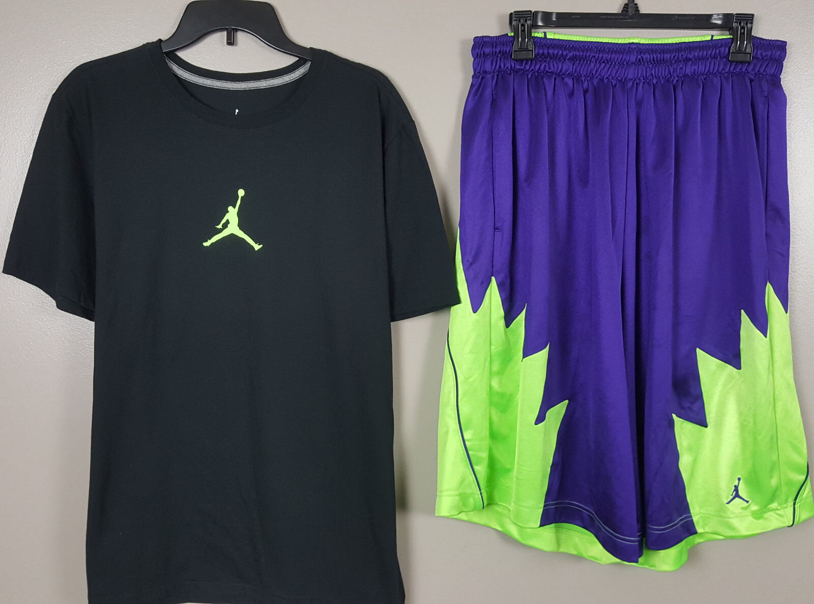 NIKE AIR JORDAN V RETRO JOKER BEL AIR OUTFIT SHIRT SHORTS