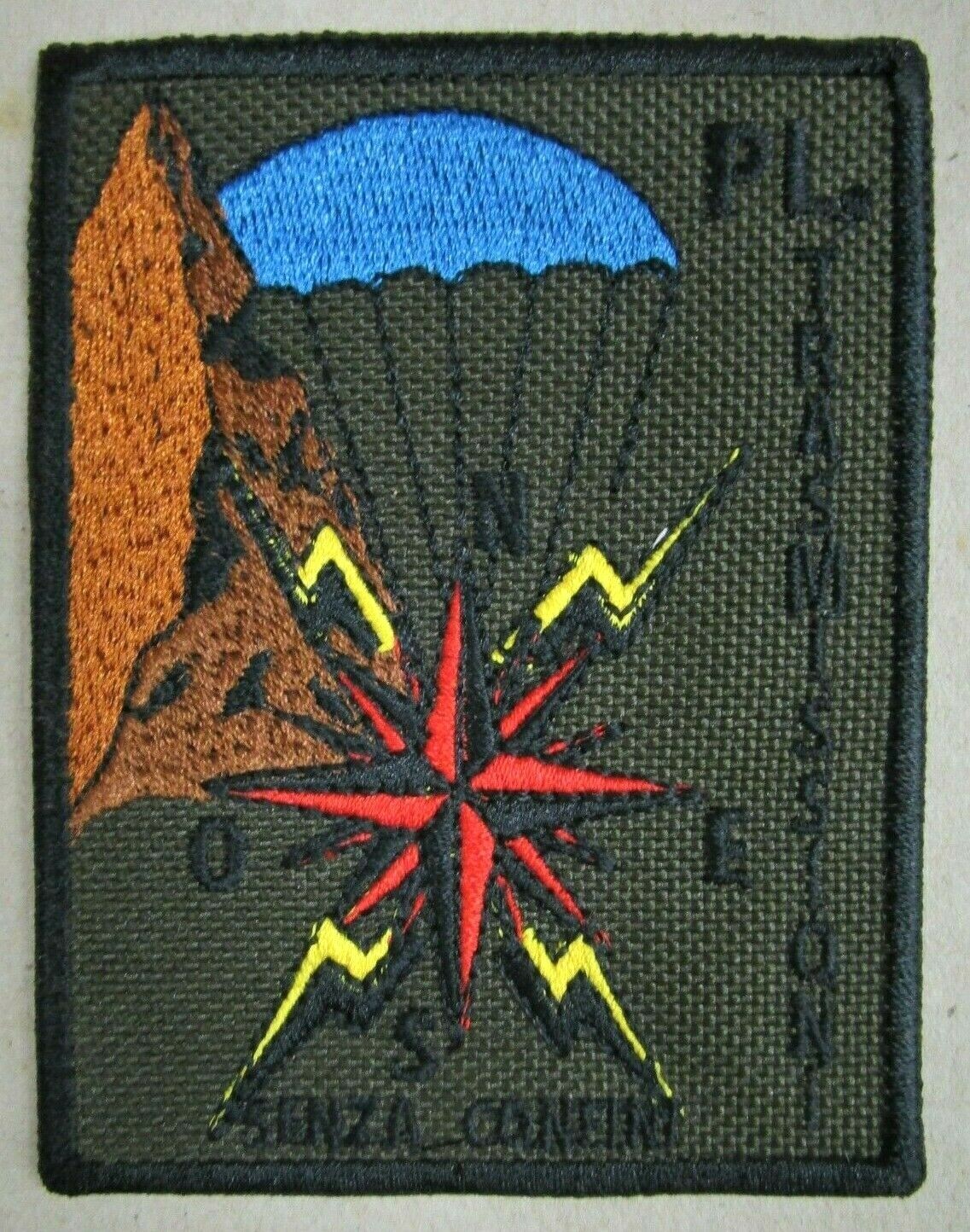 Picture 1 of 1