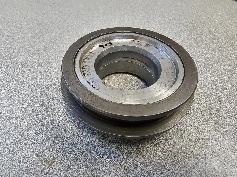 EXCELLENT USED ORIGINAL PORSCHE 911 915 CLUTCH THROWOUT BEARING 1972-86 - Image 2 of 4