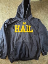 Michigan Wolverines  Hail  Hoodie Sweatshirt Size Medium