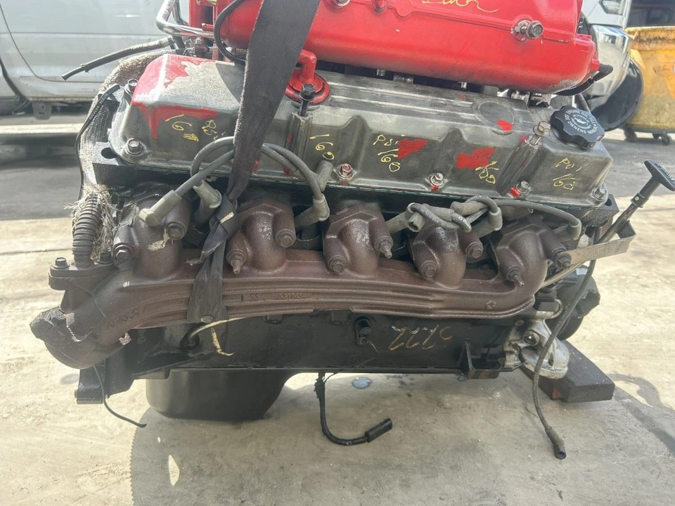 1998 RAM 3500 8.0L USED ENGINE STK# 7569 - Image 4 of 4