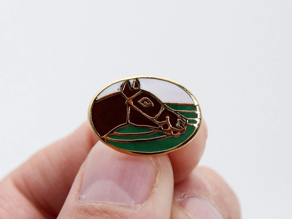 Vintage Gold Toned Enameled Horse Animal Motif Oval Men's Cufflinks - Image 2 of 4