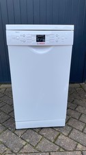 BOSCH Slimline Dishwasher SPS53E12GB White Hardly Used - Very Clean -Exceptional
