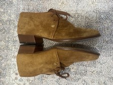 Vtg GUCCI Brown Suede Boots 70s 80s Archival Knight Crest Logo Italy 38 AA Slim