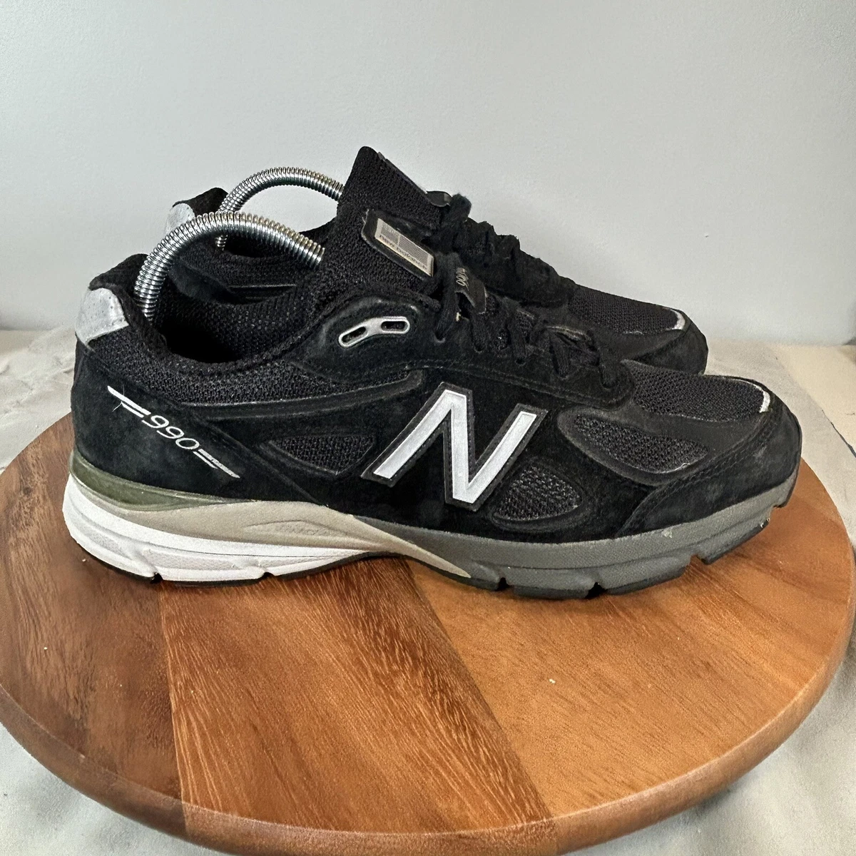 New Balance 990V4 Black/Silver Shoes Men’s Size 10D (M990BK4) Made In USA
