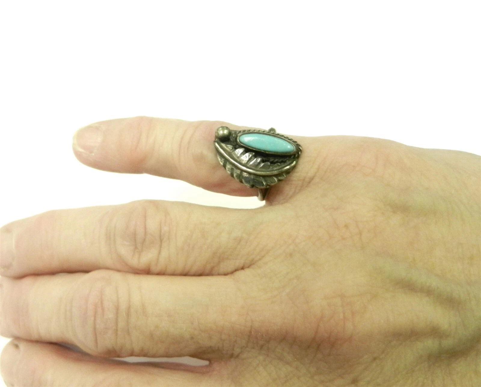 Vtg Sterling Silver Native America Leaf Ring Oval Turquoise Stone Sz 5 1 8 T05c
