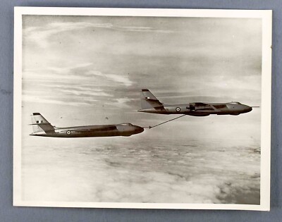 VICKERS VALIANT INFLIGHT AERIAL BETANKUNG ORIGINAL VINTAGE FOTO 1