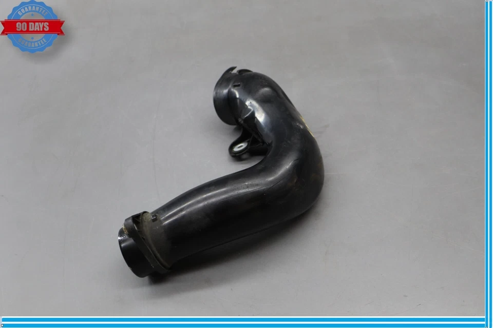 Tubo de manguera de aire intercooler inferior negro OEM BMW 535i GT xDrive 11-16 Foto 3 de 4