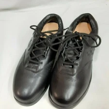 Therapeutic  Answer2 445-1 Womens Mis-Matched Shoes Size 10R and 11L