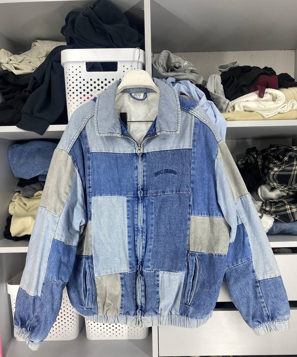 BDG Oversized Patchwork Bomber Jacket M size - image 1